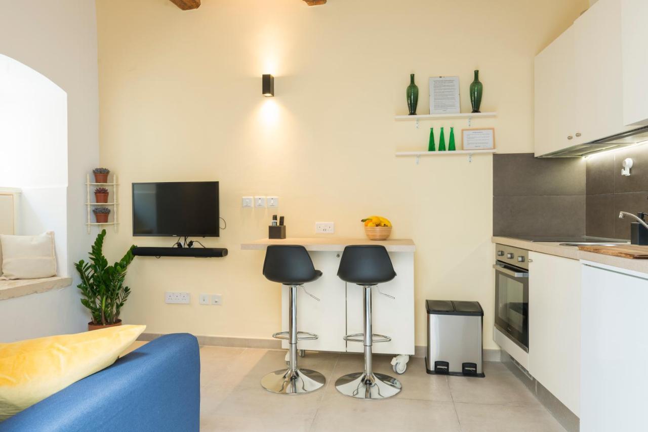 Authentic Gf Apartment With Terrace At The 3 Cities Marina Cospicua Eksteriør bilde