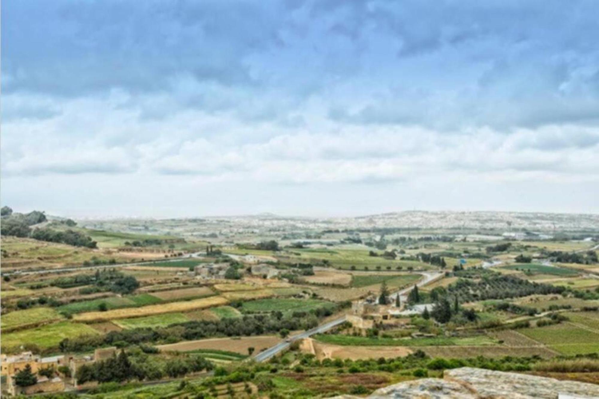Authentic Gf Apartment With Terrace At The 3 Cities Marina Cospicua Eksteriør bilde