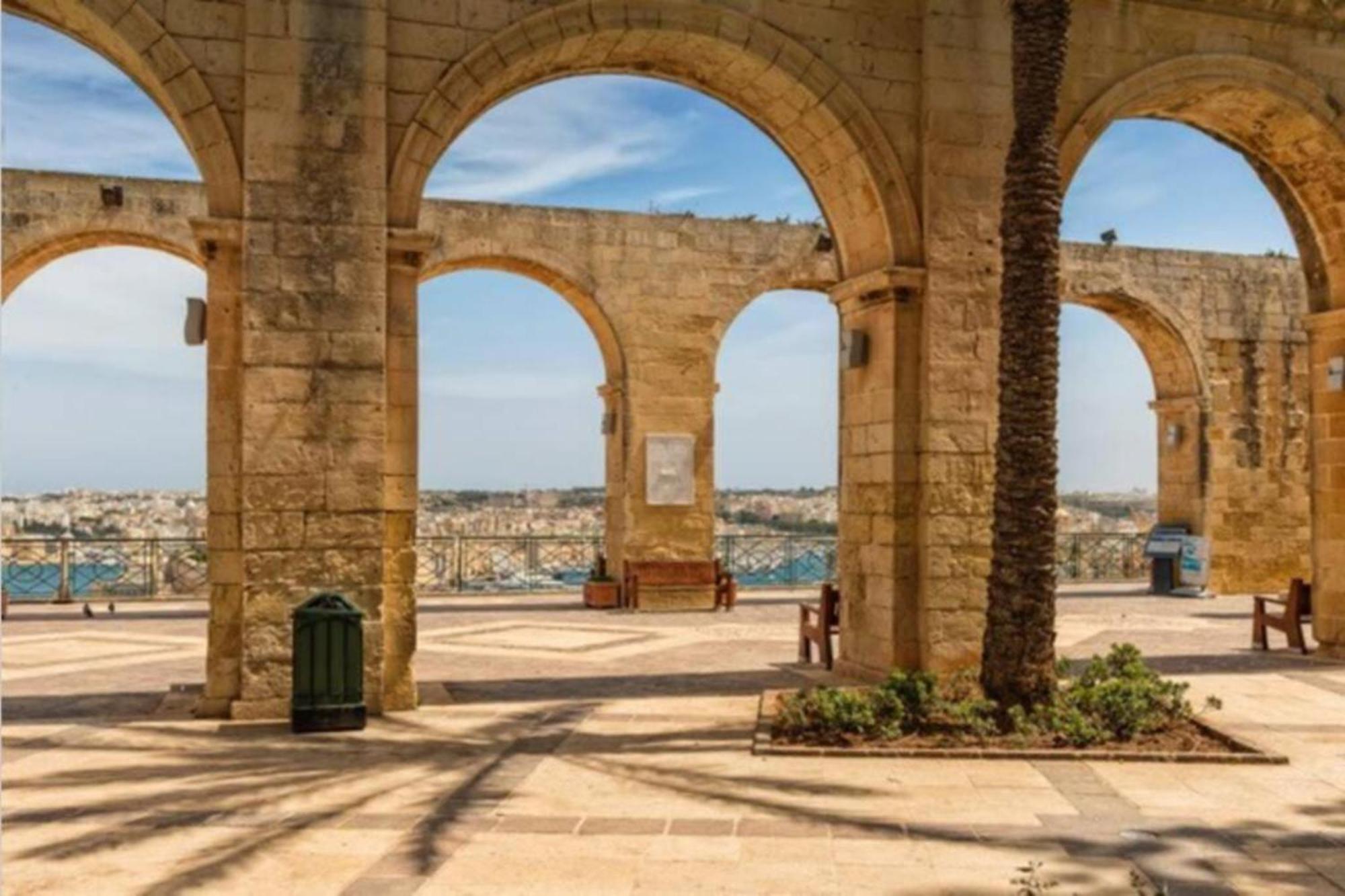 Authentic Gf Apartment With Terrace At The 3 Cities Marina Cospicua Eksteriør bilde